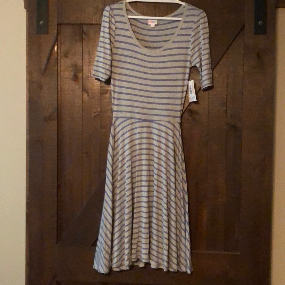 Lularoe Nicole small NWT